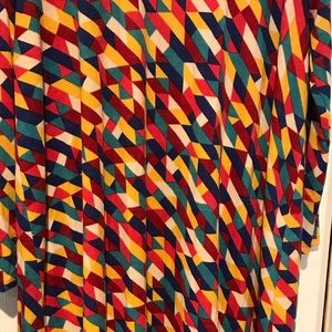 2/$15. LulaRoe Sarah large